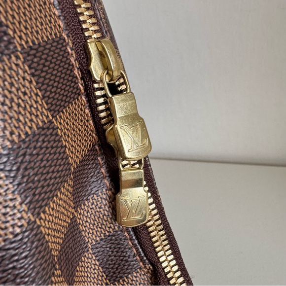 Vintage Louis Vuitton Belem MM in Damier Ebene - Picture 9 of 17